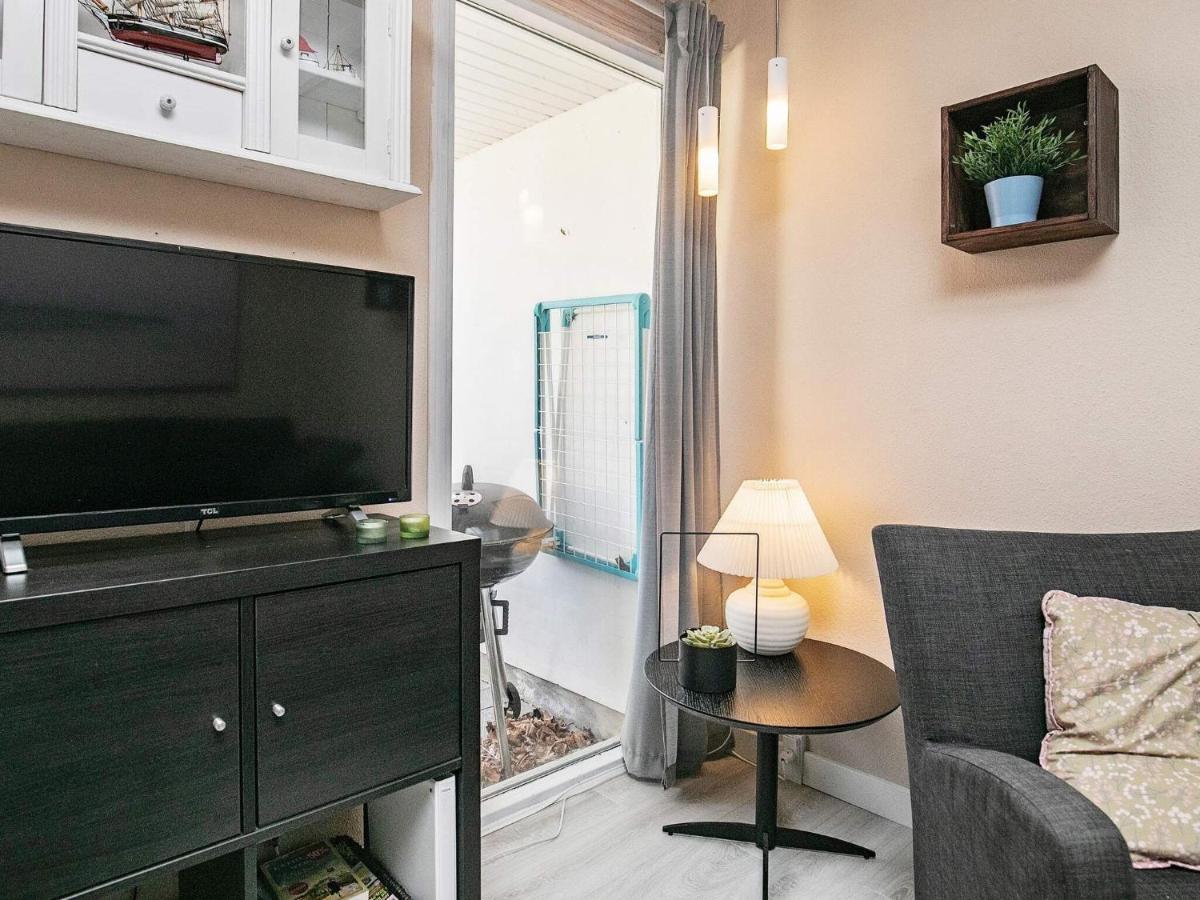 4 Person Holiday Home In R Sk Bing Ærøskøbing Bagian luar foto