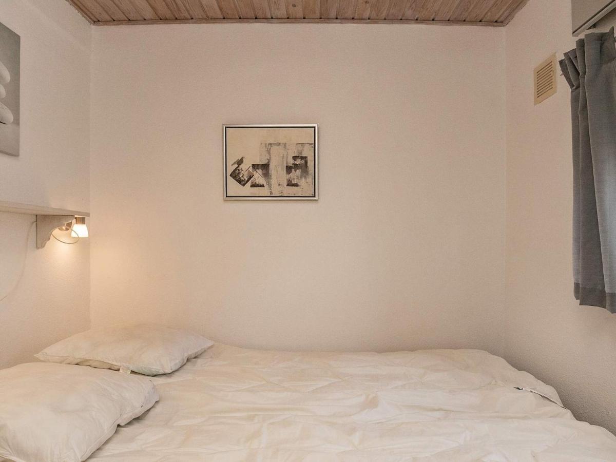 4 Person Holiday Home In R Sk Bing Ærøskøbing Bagian luar foto